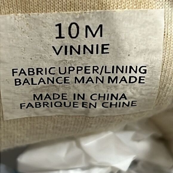 🔥🔥 Sincerely Jules “Vinnie” White no Lace Slip-On Sneakers Sz 10M - PERFECT! - Picture 13 of 13